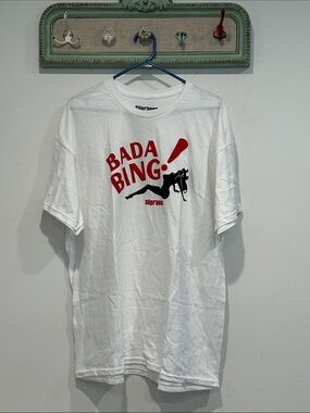 Soprano hbo White Tee Red & Black 'Bada Bing' Graphic Men’s size xl new w/o tag
